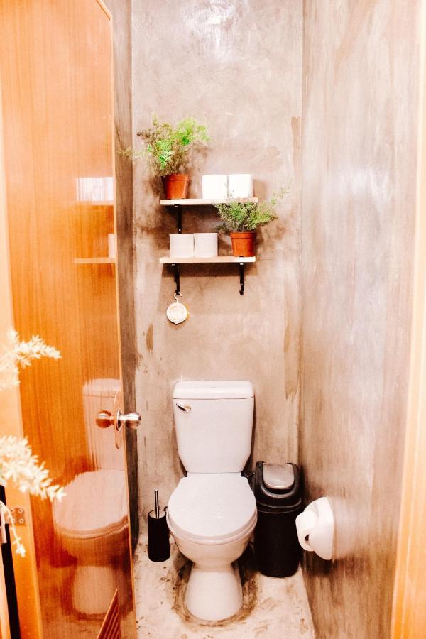 The Hangover Hostel 몰볼 외부 사진