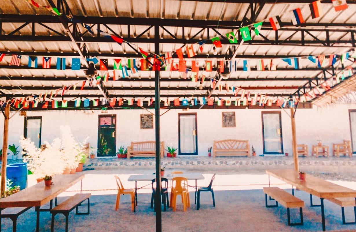 The Hangover Hostel 몰볼 외부 사진